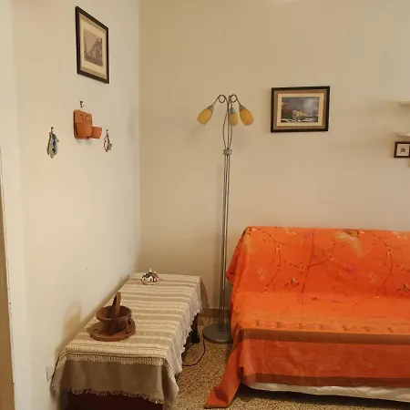 Ferienwohnung Nicola'S House In The Historical Center Of Salerno Exterior foto