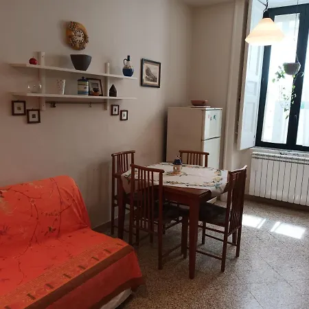 Ferienwohnung Nicola'S House In The Historical Center Of Salerno Exterior foto