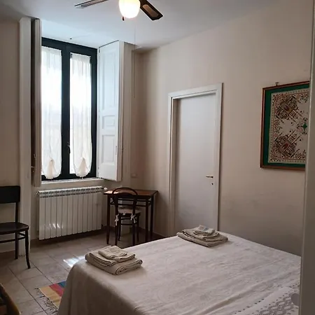 Ferienwohnung Nicola'S House In The Historical Center Of Salerno Exterior foto
